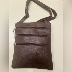 Crossbody bag color brown